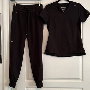 Grey’s Anatomy Black Jogger Scrub Set. Great Condition!